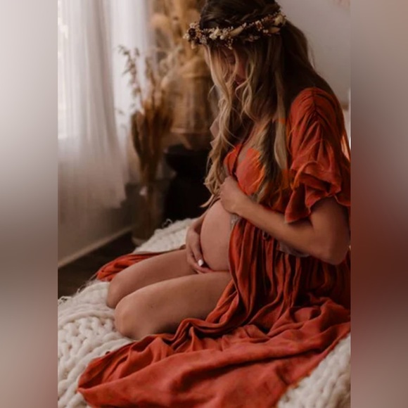**LAST ONE** Boho Plunging Neck Gauze Cover Up Photoshoot Maternity Maxi Dress - Picture 8 of 13